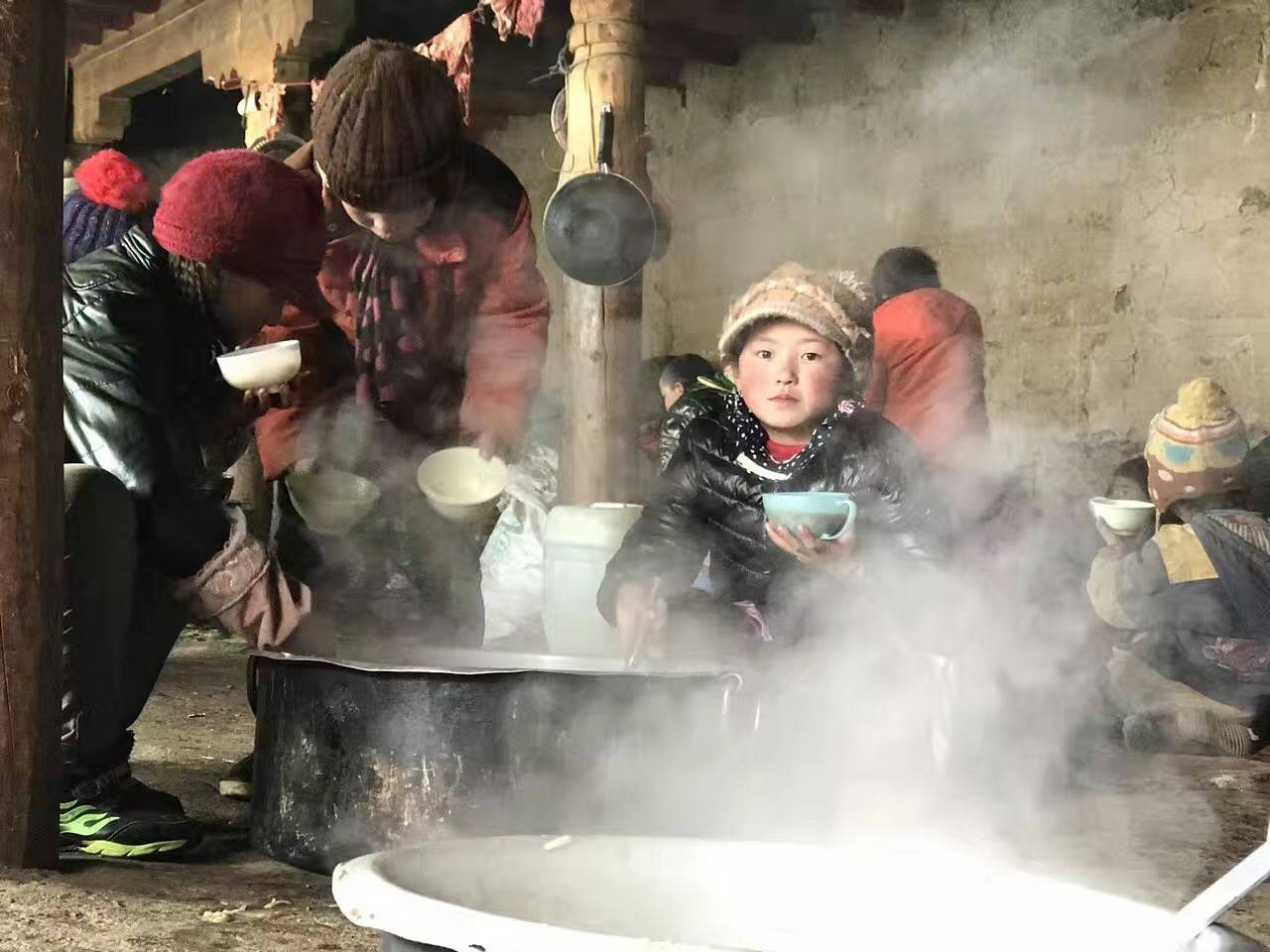 乐竞体育平台官方网站-乐竞体育(中国)公益回顾丨家国同欢月同圆 温暖满载甘孜州(图10) 乐竞体育平台官方网站-乐竞体育(中国)公益回顾丨家国同欢月同圆 温暖满载甘孜州(图10)